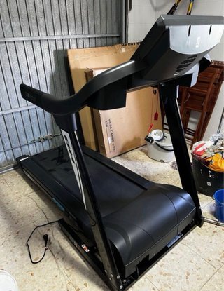 Cinta de Correr BH ZX11. COMO NUEVA, poco uso.