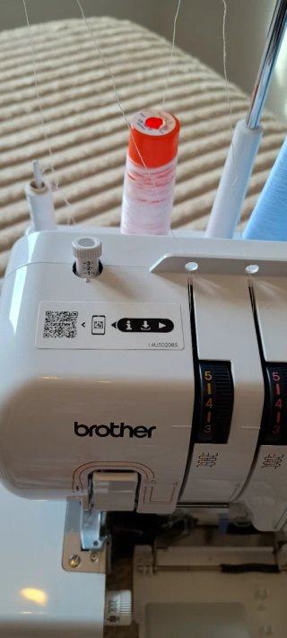 Remalladora Brother 2104D