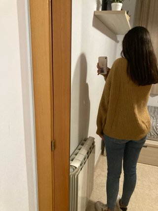 Jersey marrón cuello alto Stradivarius