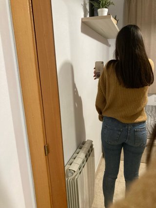 Jersey marrón cuello alto Stradivarius