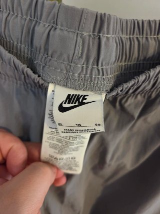 Pantalón Nike Cargo Woven Gris Talla L