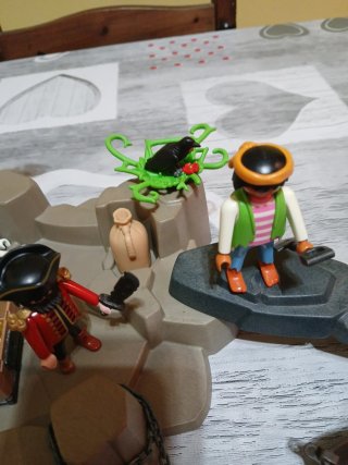 Isla Pirata Playmobil con Accesorios