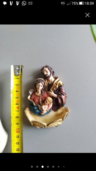 Acquasantiera Madonna e Sacra Famiglia