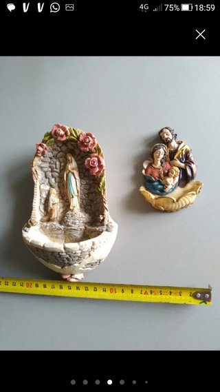 Acquasantiera Madonna e Sacra Famiglia