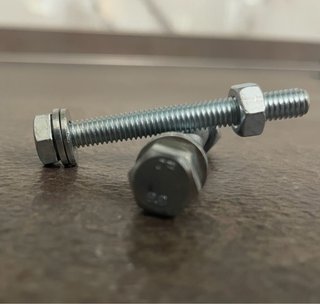 Bullone M6x50 con dado e rondella