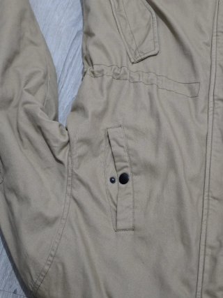 Abrigo de invierno con capucha y pelo