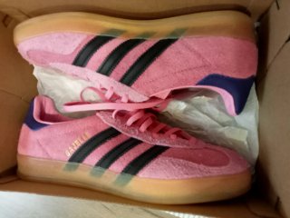 Adidas Gazelle rosas y negras