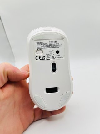 Mouse Wireless Generico Bianco - Ottime Condizioni
