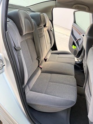 * Peugeot 407 2.0HDi * ST COMFORT *
