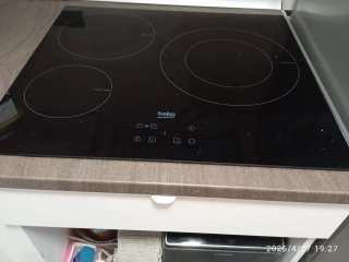 Vitrocerámica Beko 3 fuegos