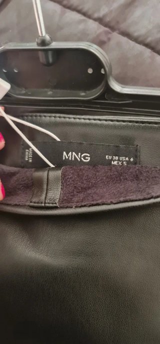 Falda/Pantalón Negro Mango Talla M