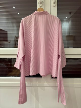 Blusa Carolina Herrera Rayas Rosas