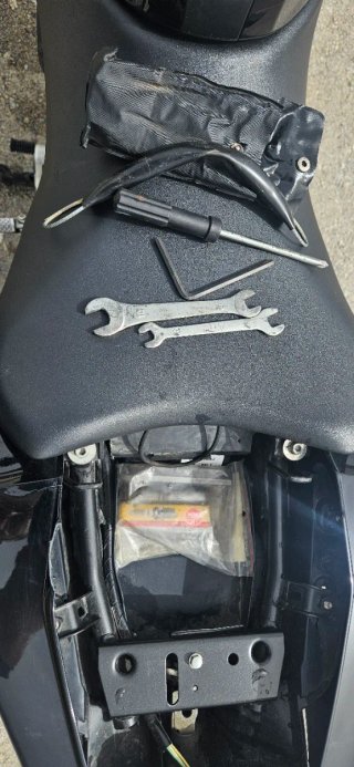 Honda CB125R Negra 2020