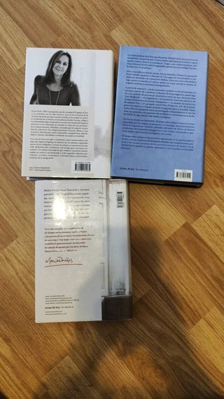 Lote 3 libros María Dueñas – Tapa dura