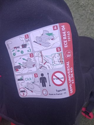 Alzador coche negro con ribete rojo