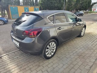Opel Astra 2010