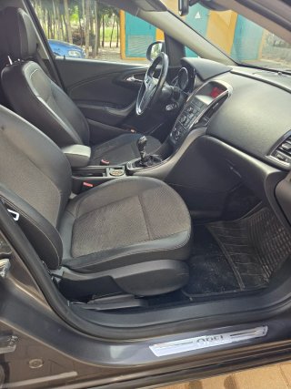 Opel Astra 2010