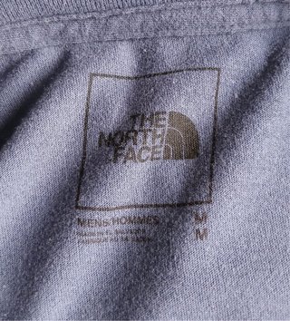 the north face tshirt longsleeve size M blue
