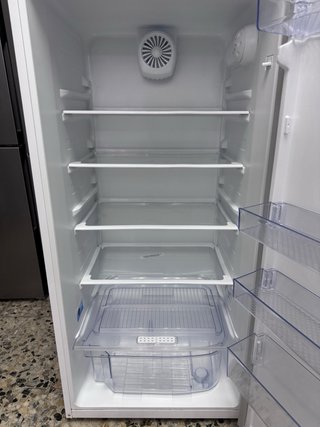 Nevera Beko 175cm con garantía y transporte