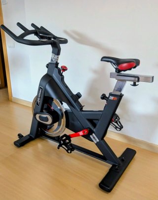 Bicicleta de Spinning Life Fitness IC1 (Impecable)