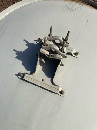 Antena Parabólica Grande