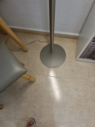 Lámpara de pie LED