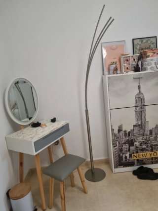 Lámpara de pie LED