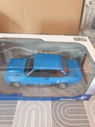 Coche de colección Solido Fiat 131 Abarth azul