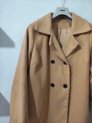 Cappotto doppio petto beige
