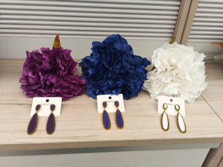 Conjunto Flamenca: Pendientes y Flores