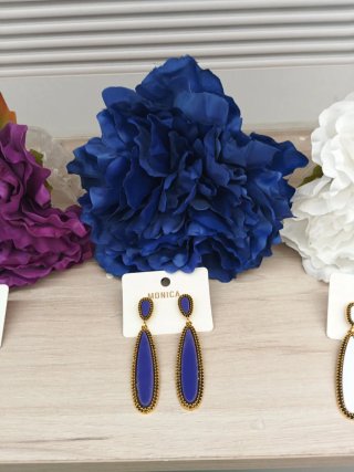 Conjunto Flamenca: Pendientes y Flores