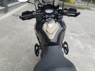 KAWASAKI VERSYS 650 ABS 23' con 20000 km