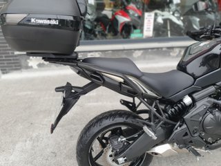 KAWASAKI VERSYS 650 ABS 23' con 20000 km