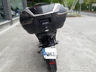KAWASAKI VERSYS 650 ABS 23' con 20000 km