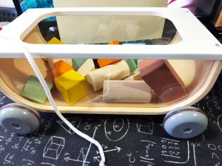 Carrito Janod con bloques de madera