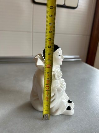 Figura mimo porcelana