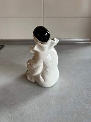 Figura mimo porcelana
