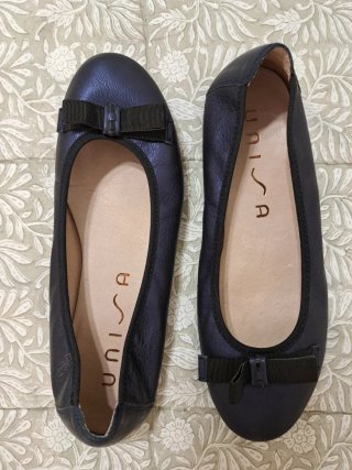 Bailarinas piel azul irisado Unisa talla 39