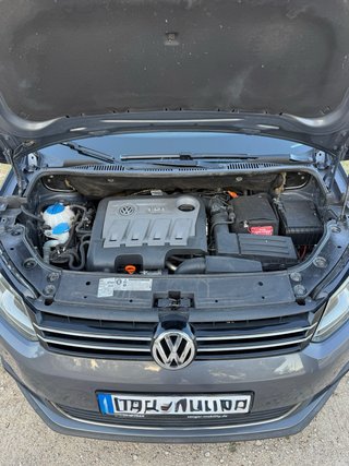 Volkswagen Touran 2012