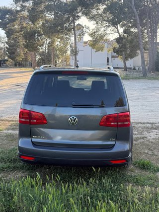 Volkswagen Touran 2012