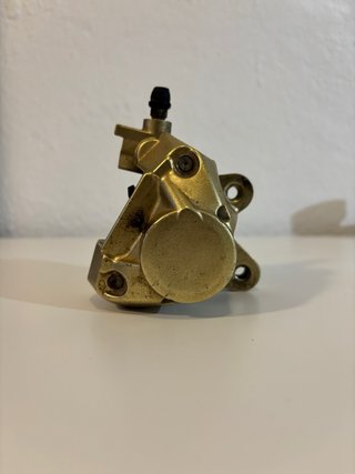 Pinza Freno Delantera Yamaha Aerox Brembo