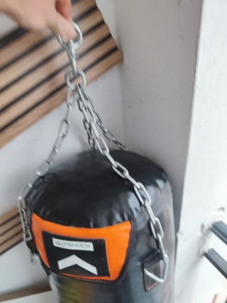 Saco de boxeo OUTSHOCK nuevo