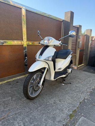 Piaggio Liberty 125 Blanca