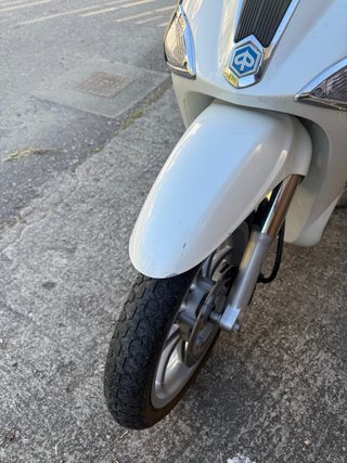 Piaggio Liberty 125 Blanca