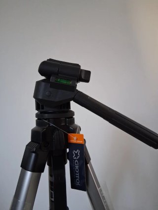 Trípode Giottos VT 809 NUEVO sin estrenar