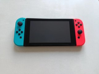 NINTENDO SWITCH Y ACCESORIOS