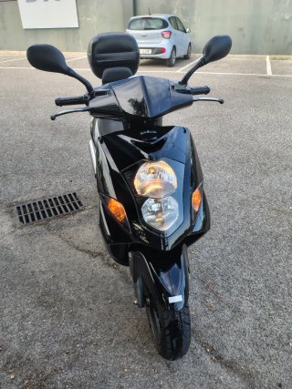 Scooter Daelim S1 125cc Negra