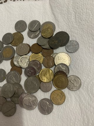 Lote de monedas de diferentes países
