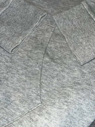 Sudadera Gris Levi's con Logo