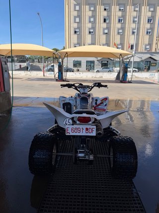 Yamaha raptor 350r